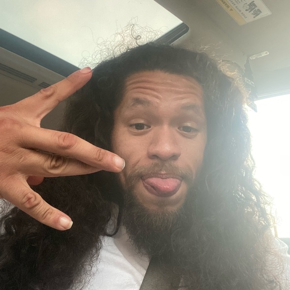 Meet your Posher, Rene - Picture 2 of 4